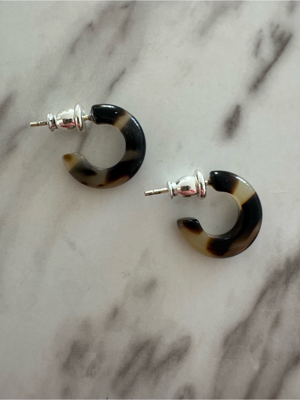 Tortoiseshell Resin Hoop Stud Earrings - Brown/Black